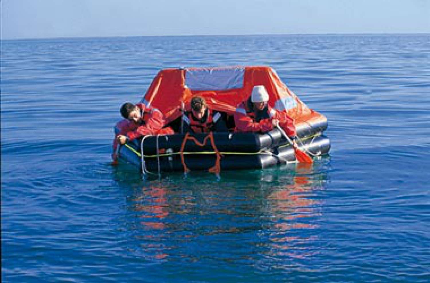 Exercice radeau survie dimanche et navigation ce w-e 